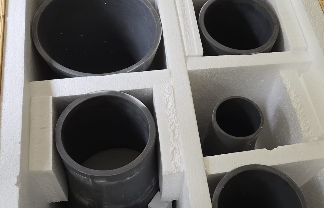 Reaction bonded Sic